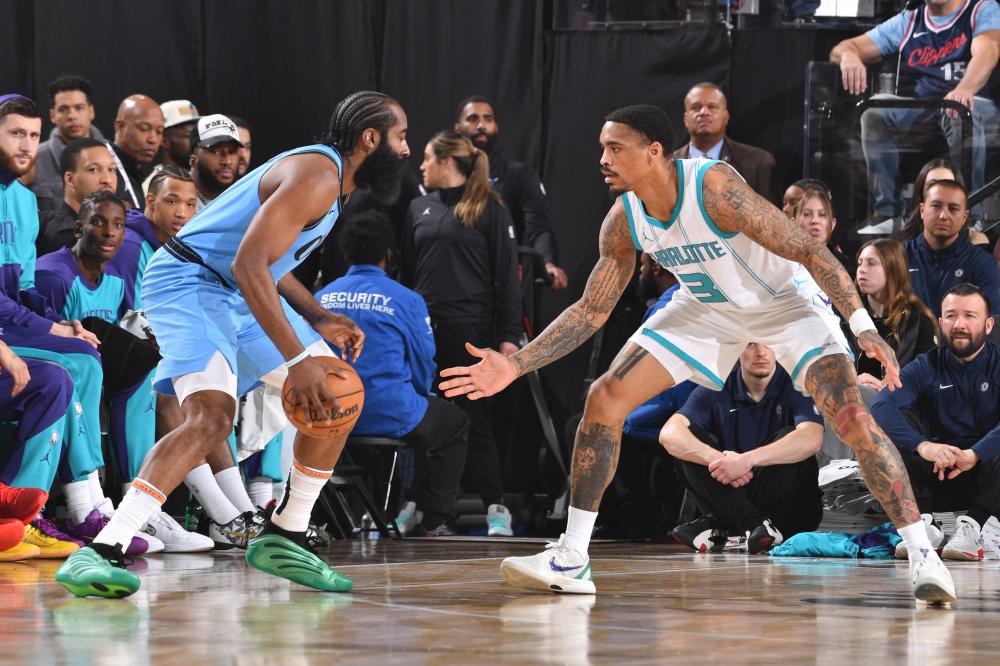 杨瀚森轻松 杨瀚森轻松