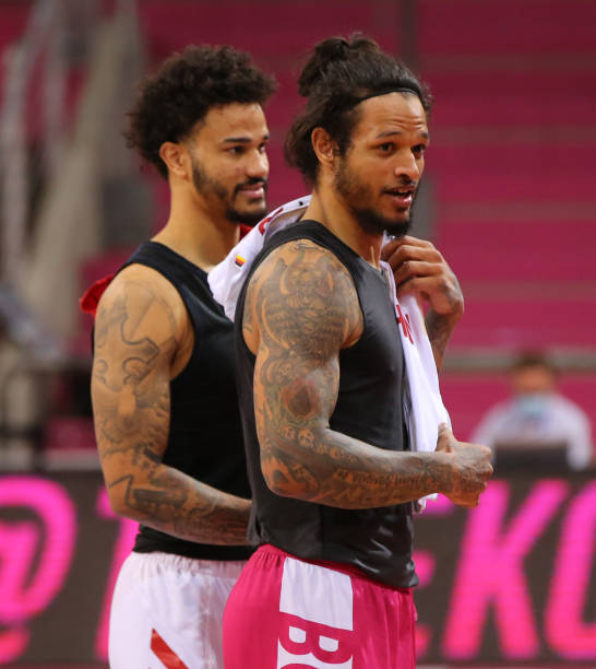 斯卢茨基：球队表现令人满意 杨皓宇与刘诚宇进球助力球队获胜